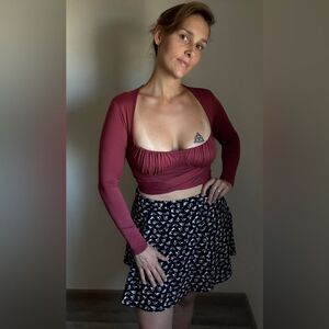 Fashion Nova Wrap Crop Top Wine Burgundy Medium Soft Stretch